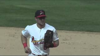 2012/08/19 Cards escape threat in 11th