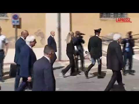 Video Funerali Emma Bonino, l'arrivo di Mattarella e Meloni in Campidoglio