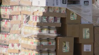 Roadrunner Food Bank takes in Whole Foods donation