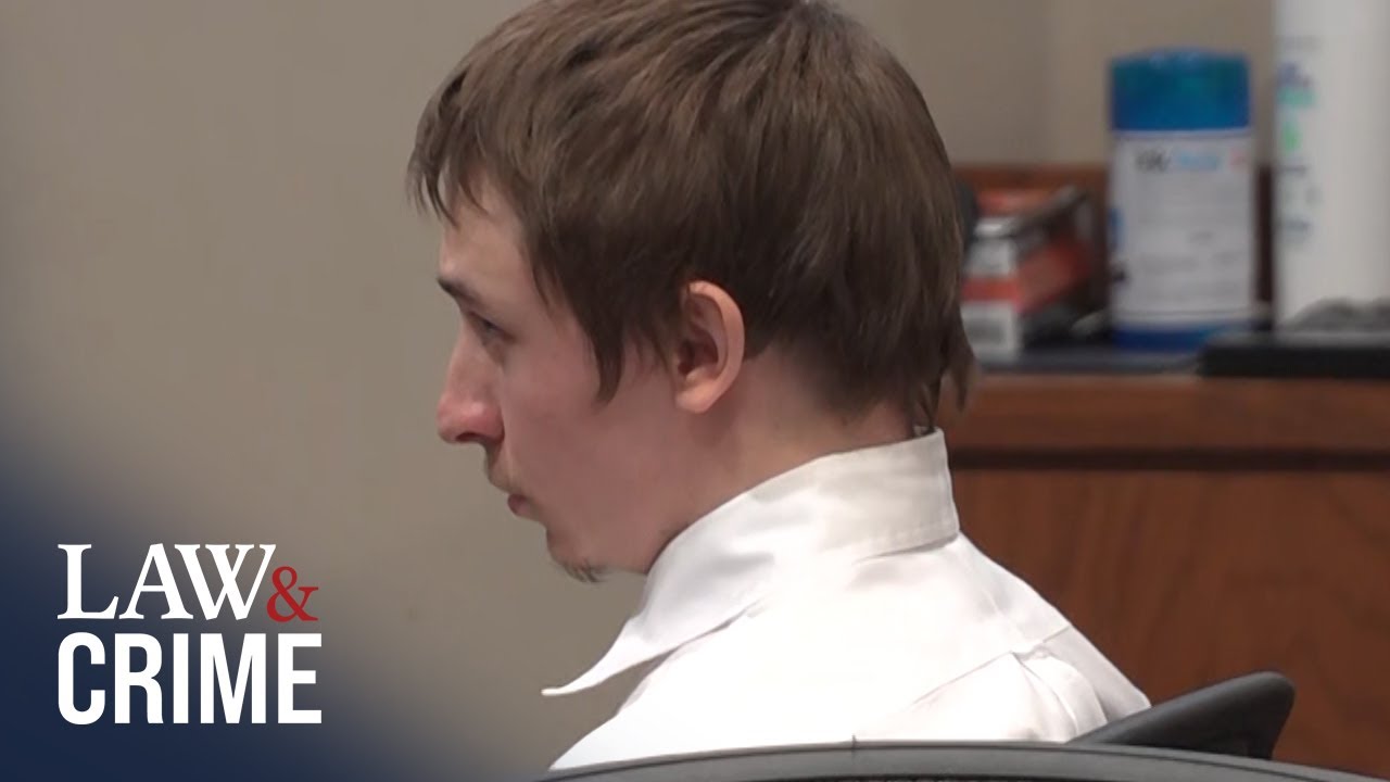 Убийца набросился на судью перед пожизненным заключением