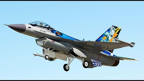 BVM F16 1/5 Down On the Deck Smoke On!  Pilot Greg Milosevich