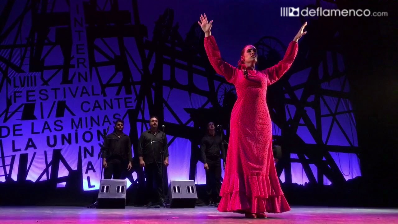 Clara Gutiérrez baila Taranto en las semifinales del Cante de las Minas 2018