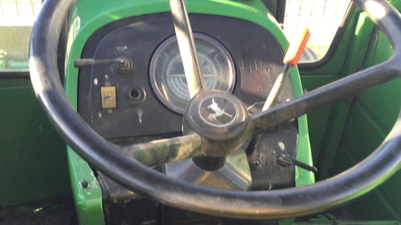Tractor John Deere 3140 AgroTres Implementos Agricolas
