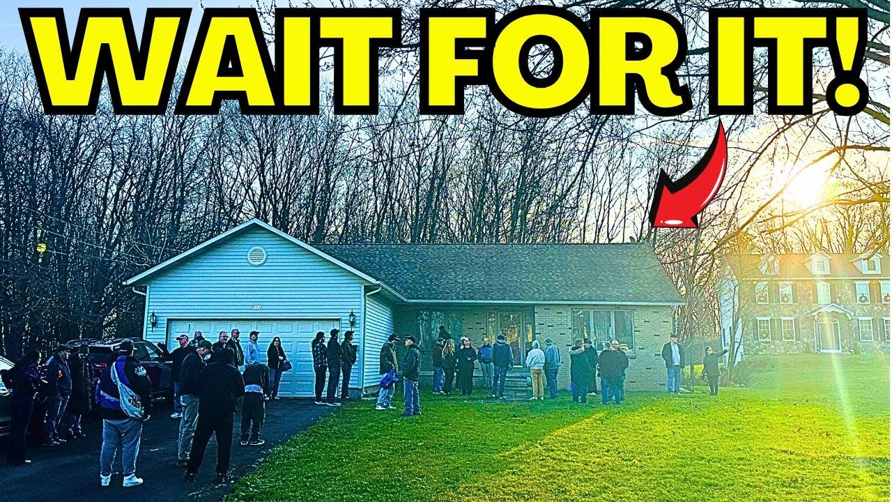 ESTATE SALE LINE BRINGS BIG DOLLAR FINDS!