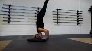 Headstand - Leg Lifts (Pike)
