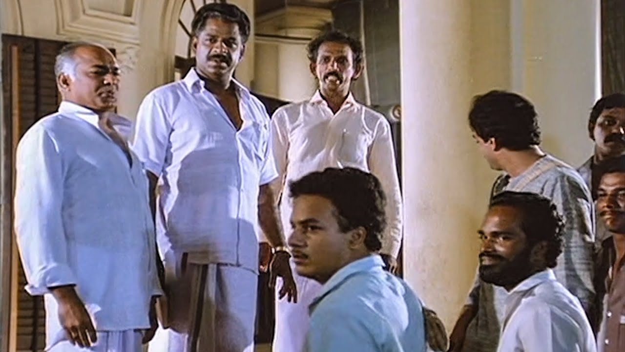 ആരാണ്ടാ കുറുക്കന്റെ കുട്ടികളെ മാതിരി ഇരുട്ടത് നിന്ന് കൂവണത് | Malayalam movie Scenes | Sukumaran