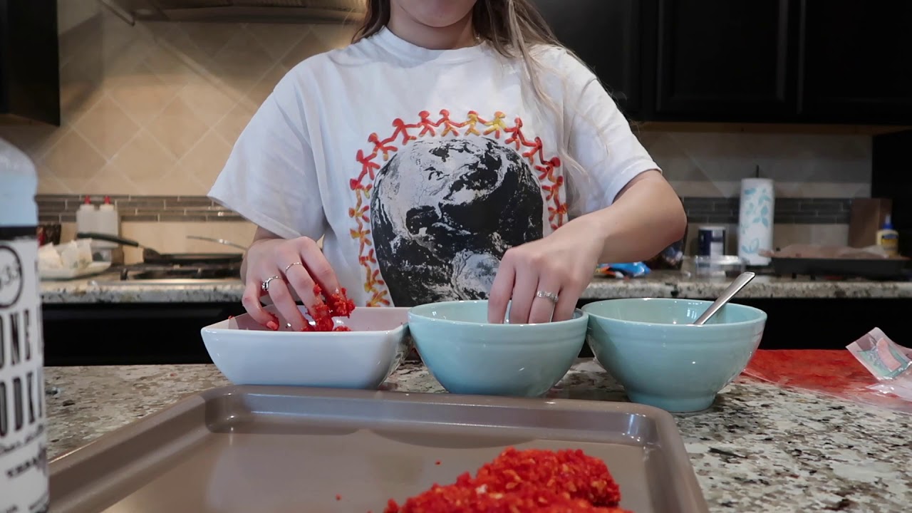 HOT CHEETO CHEESE STICKS| ALYSSA'S LIFE - YouTube