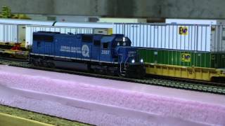 Custom Weathered Athearn Genesis SD70 Conrail #2557 with Tsunami Sound and Lighgting