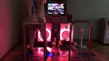 【DDR A】ESP Leading Cyber(left) 999,980player:GINXYASU