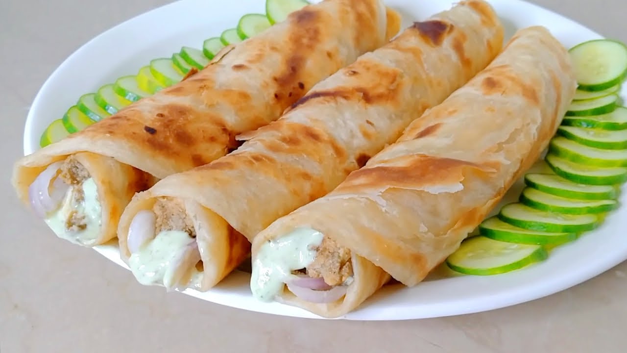Chicken Paratha Roll Recipe | Chicken Malai Paratha Roll Recipe - YouTube