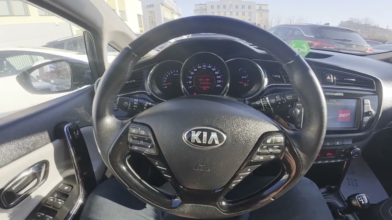 Kia Ceed II Facelifting – Come attivare o disattivare le luci di posizione