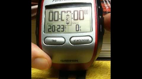 FeWoman.com Garmin 305 Set Up for Running.MOV