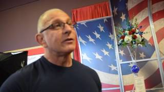Cuisineist Tv Chef Robert Irvine Speaks With Elaine Harris At Cuisineist