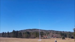 Estes Metalizer Maiden Flight on a C6-5 engine