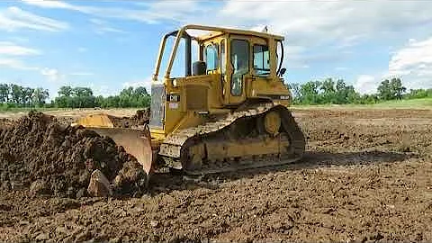 1996 Caterpillar D4H LGP dozer for sale at auction | bidding closes August 22, 2019
