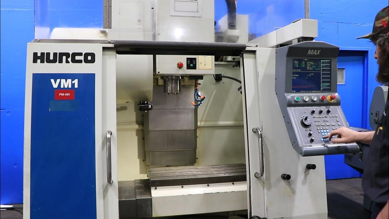 HURCO CNC MACHINING CENTER, MODEL VM1, S/N VM106023092AE, NEW 2002