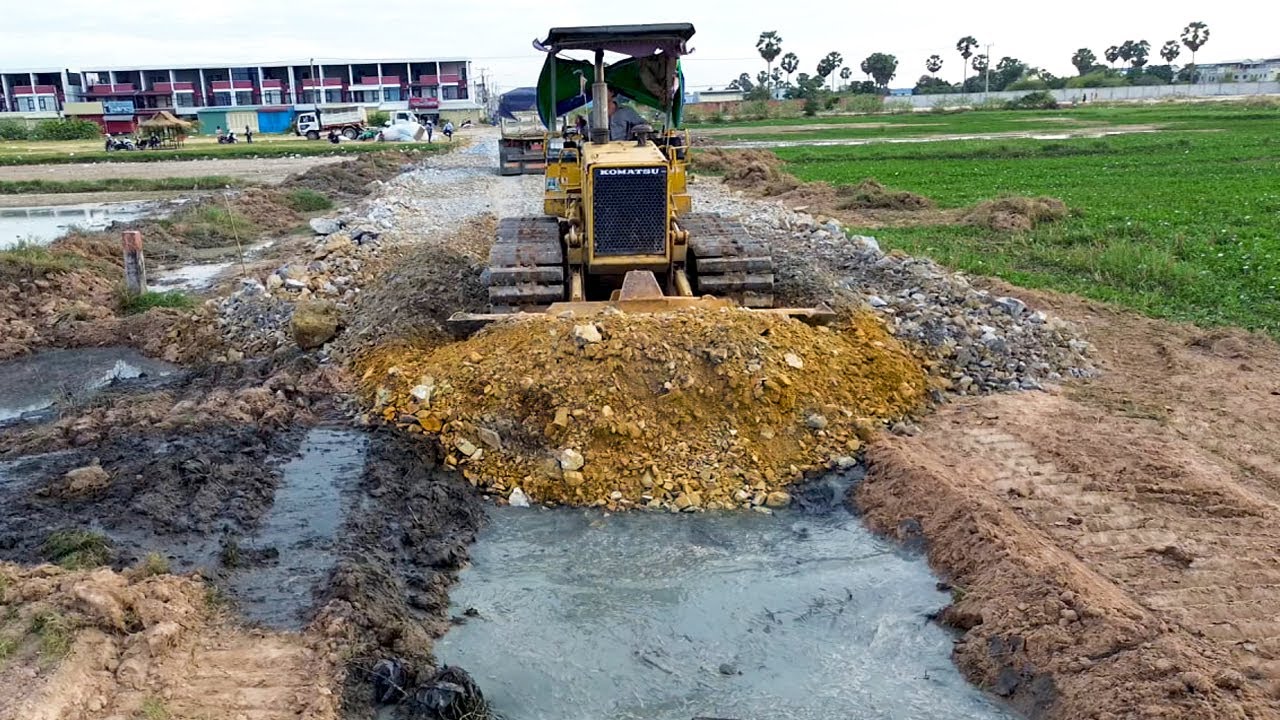 Wonderful Updated !! Bulldozer Komatsu Landfill Delete Cannel & Clear Mud Make New Road Construction