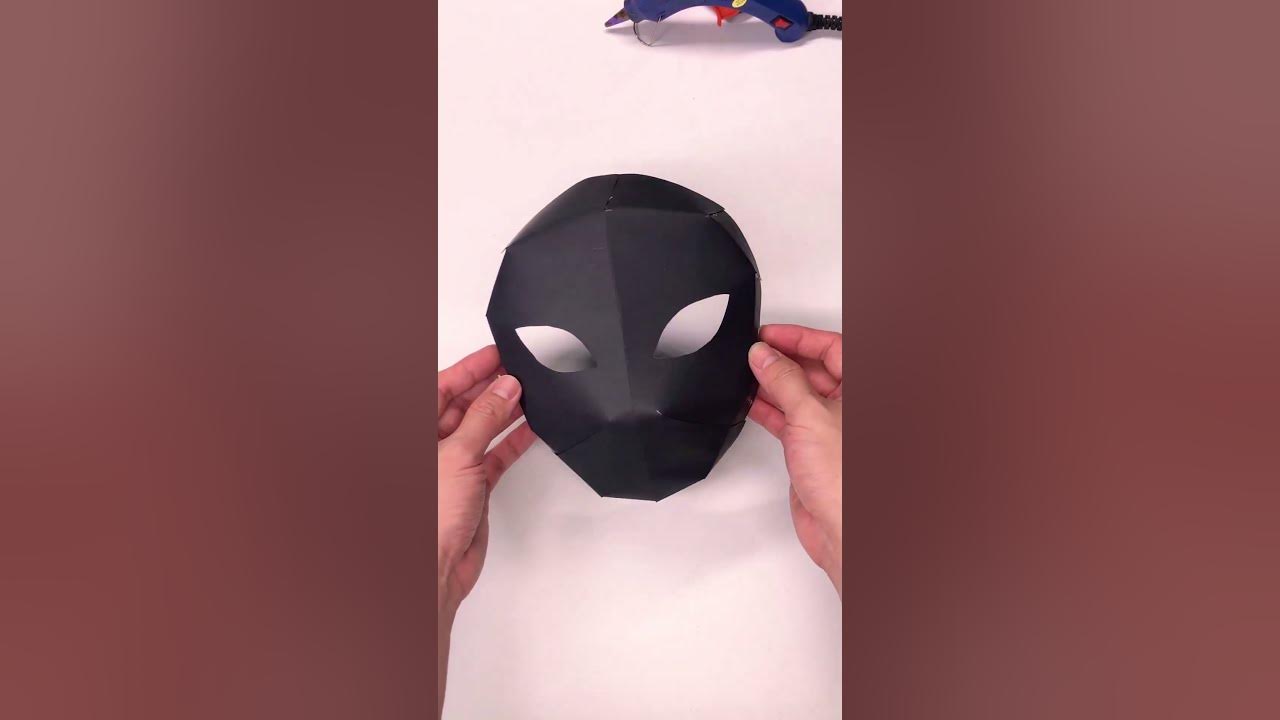 For Wakanda ! #papercraft #blackpanther #mask