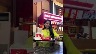 Viral Waffle ? #thekhushisharma #viralshorts #foodreview #youtubeshorts #waffles #viral #minivlog