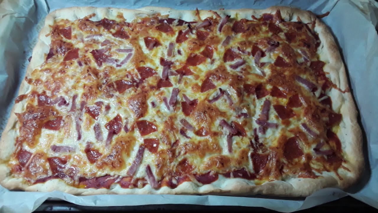 How to make pizza crust - YouTube