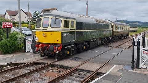 D6575 (Class 33) & Hawksworth Saloon WSR