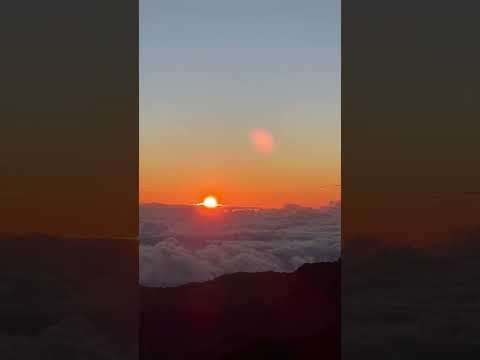 Vídeo: O haleakala ainda está ativo?