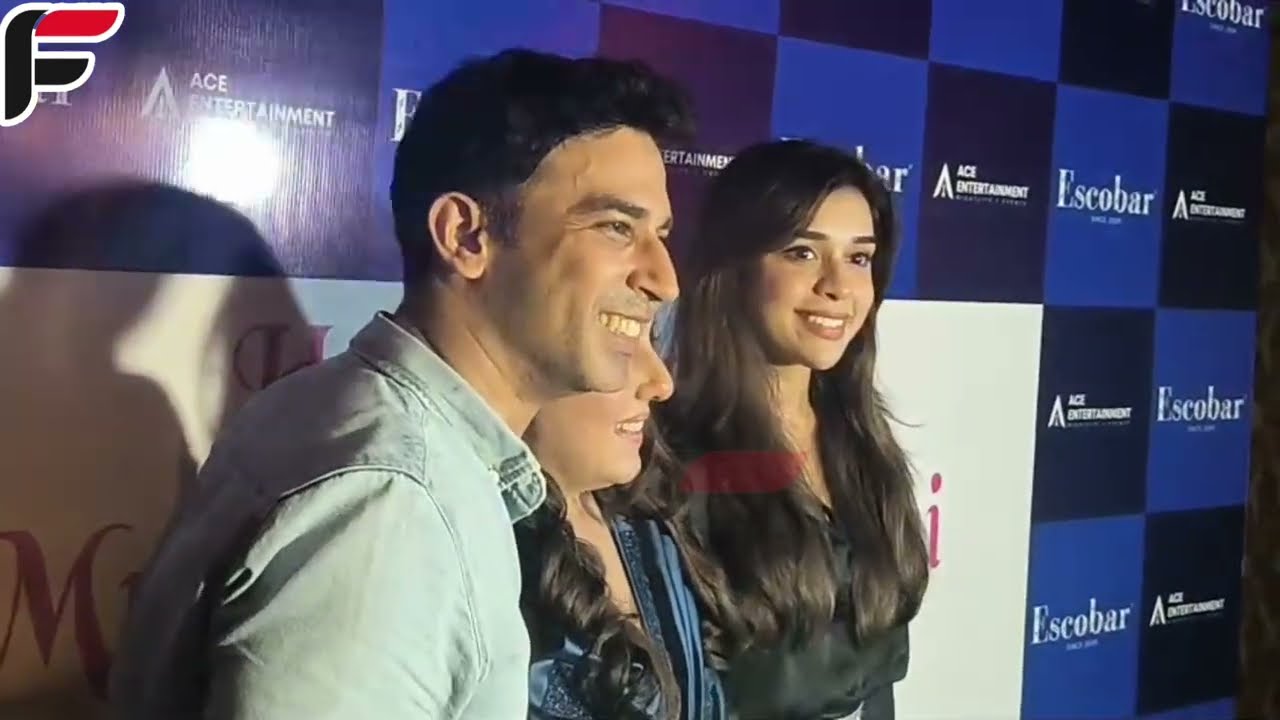 Eisha Singh का Glamourous अंदाज़ at Munisha Khatwani Birthday Bash!