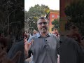 Edi Rama nuk mund t'i përçajë protestuesit.