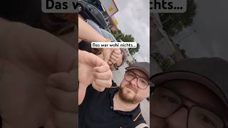 Flohmarkt bei miesem Wetter abklappern und doch Spass dabei haben #vintage #flohmarkt #fun #couple