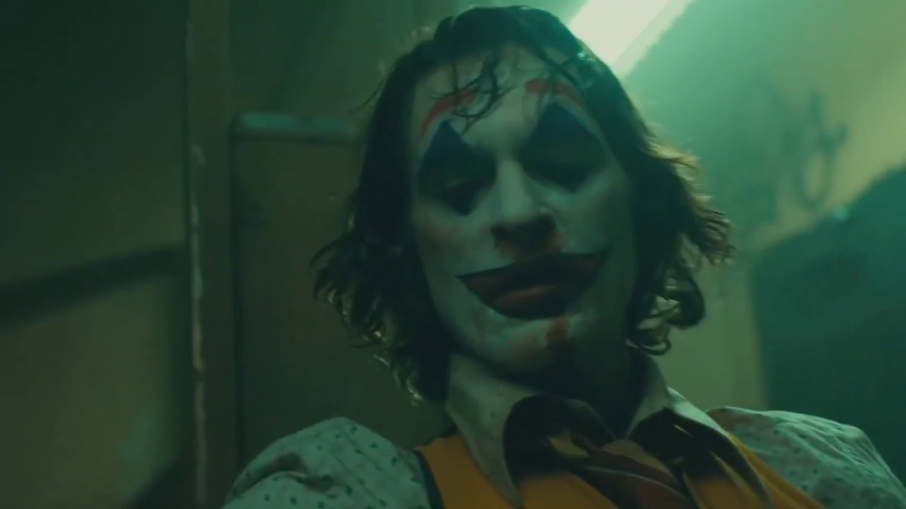 Joker - SLOW DANCING IN THE DARK (Bathroom Scene)
