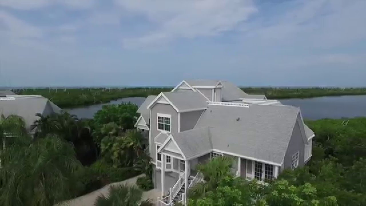 Stunning Location with Views of Gulf of Mexico- Sanibel Island, Florida Real Estate