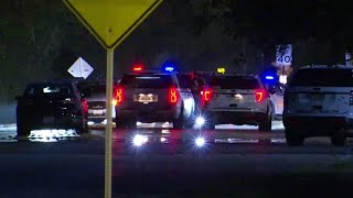 Suspect removes handcuffs, flees into nearby woods in NW Harris Co. after being arrested; Search...
