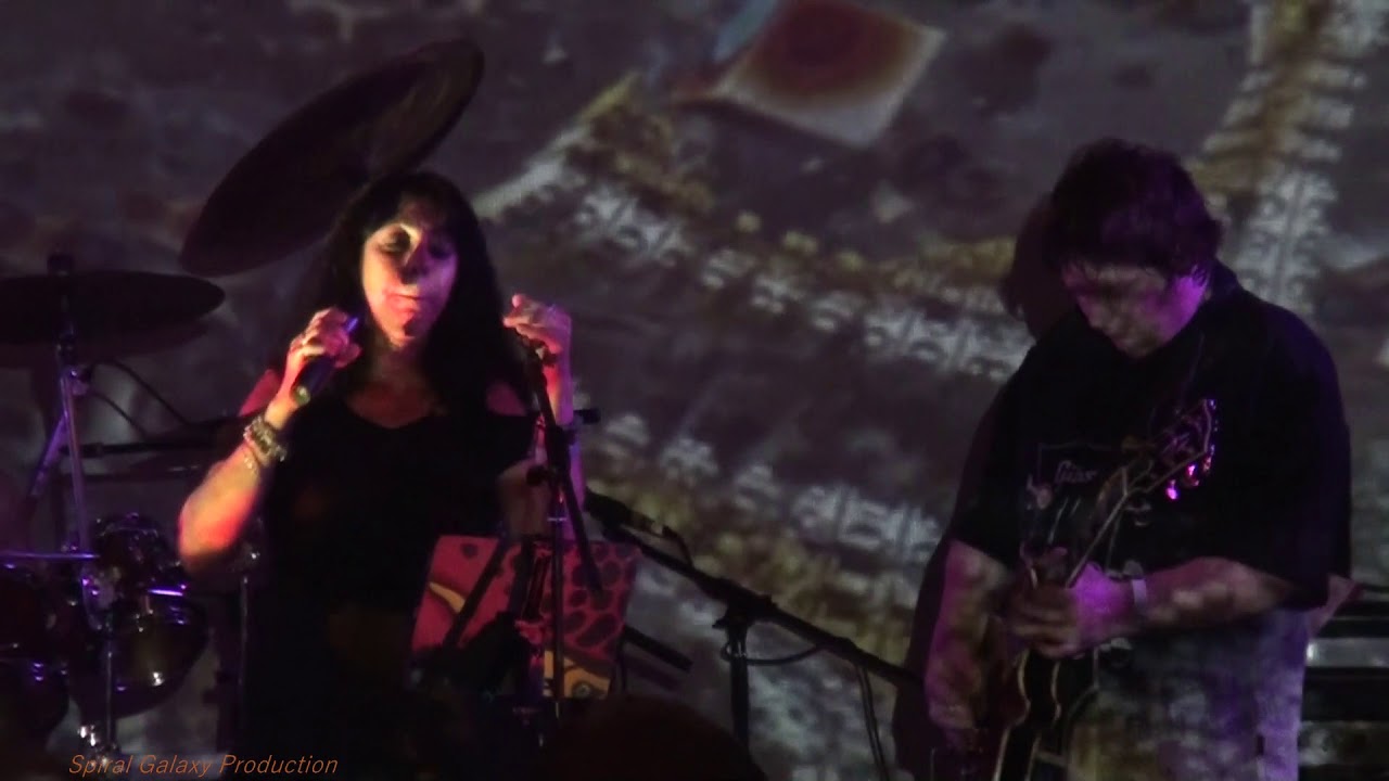 Ver Underground Zero............ Felice.... @Sonic Rock Solstice. no YouTube Ver Underground Zero............ Felice.... @Sonic Rock Solstice. no YouTube
