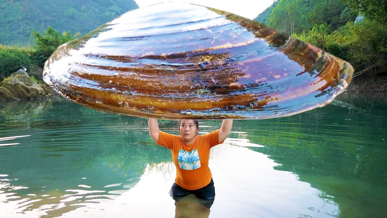 Old clams produce pearls, and this girl takes out sparkling pearls from