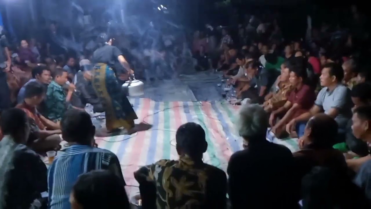 RIA RAJA VERSI KANDIS ADAT SARI/SAUR MATUA,