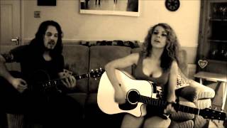 Sweet Dreams - Eurythmics (Cover) By Smokin Aces Acoustic Duo chords