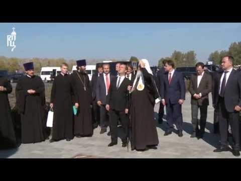 Патриарх Кирилл освятил памятник преп. Сергию Радонежскому и кн. Димитрию Донскому