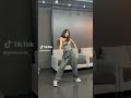 Coreana Dançando Funk Brasileiro