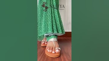 Stylish Look with Saree Draping by Sariya | #sareelove