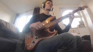 Video thumbnail of "Deorro - 5 Hours (don't hold me back) bass cover by Steve Herrijgers"