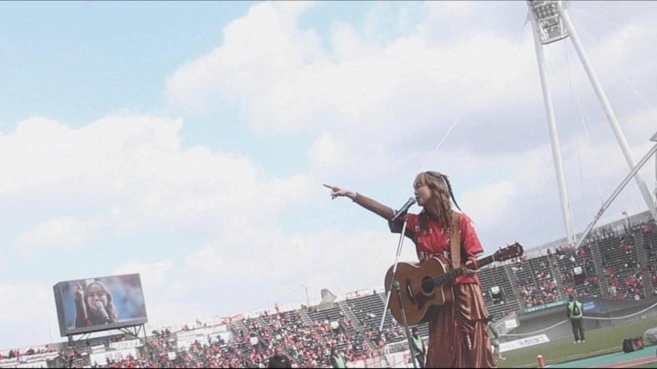 Watch Leola『RED』 Music Video on YouTube Watch Leola『RED』 Music Video on YouTube