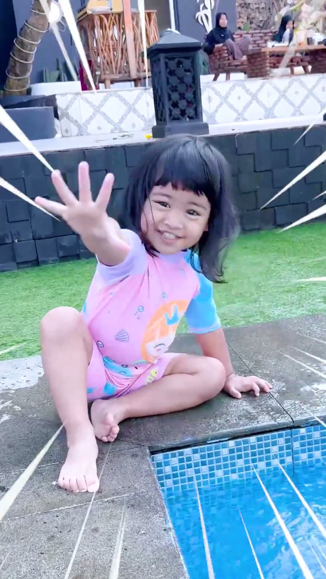 Moana OTW jadi Atlet renang??  #riaricis