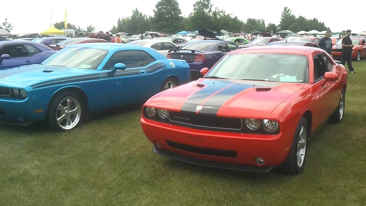 Dodge challenger club