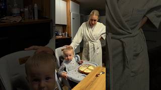 Делитесь, а ваши как кушают?  #юмор #смех #любовь #семья #мужжена #дети #шортс #shorts