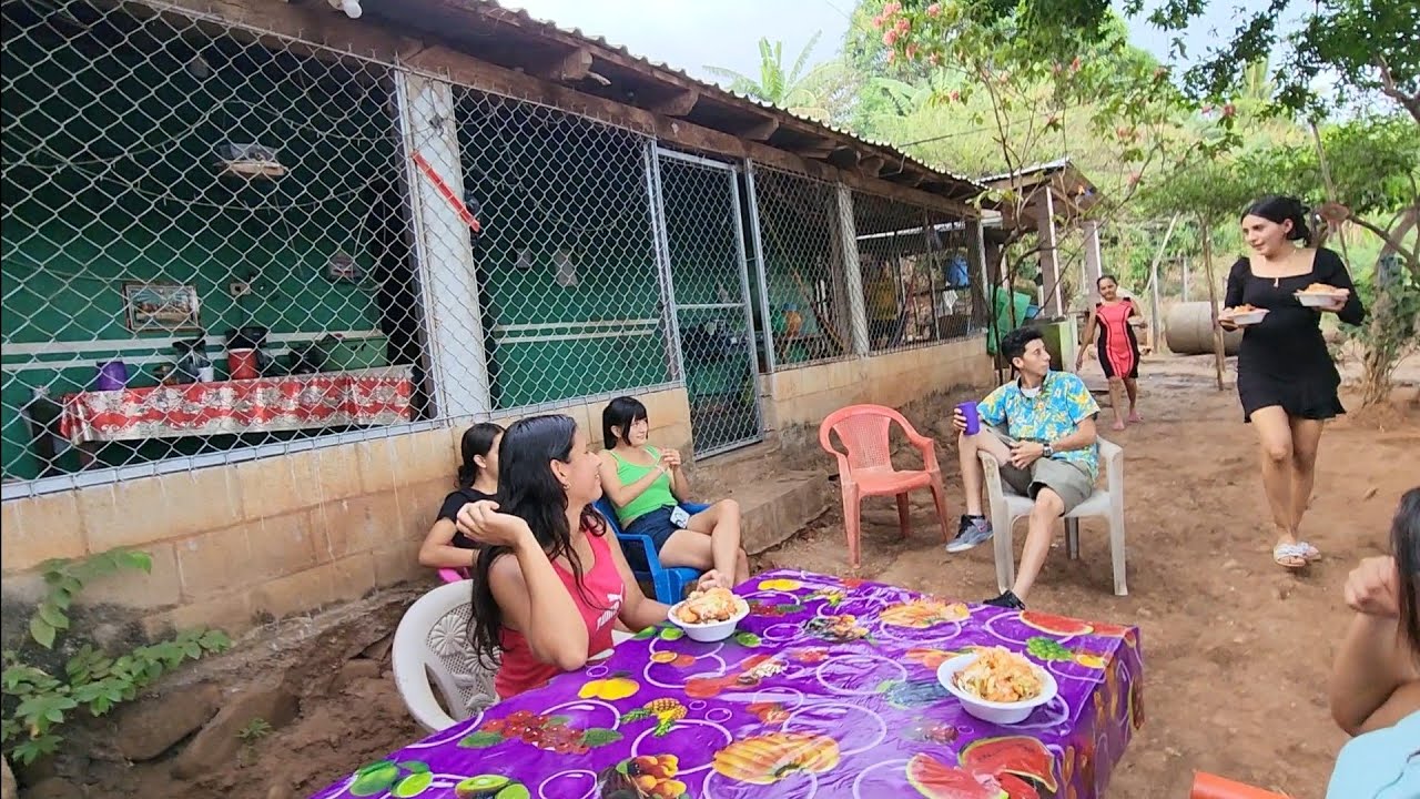 Así nos recibe netzy de bonito 😱😍