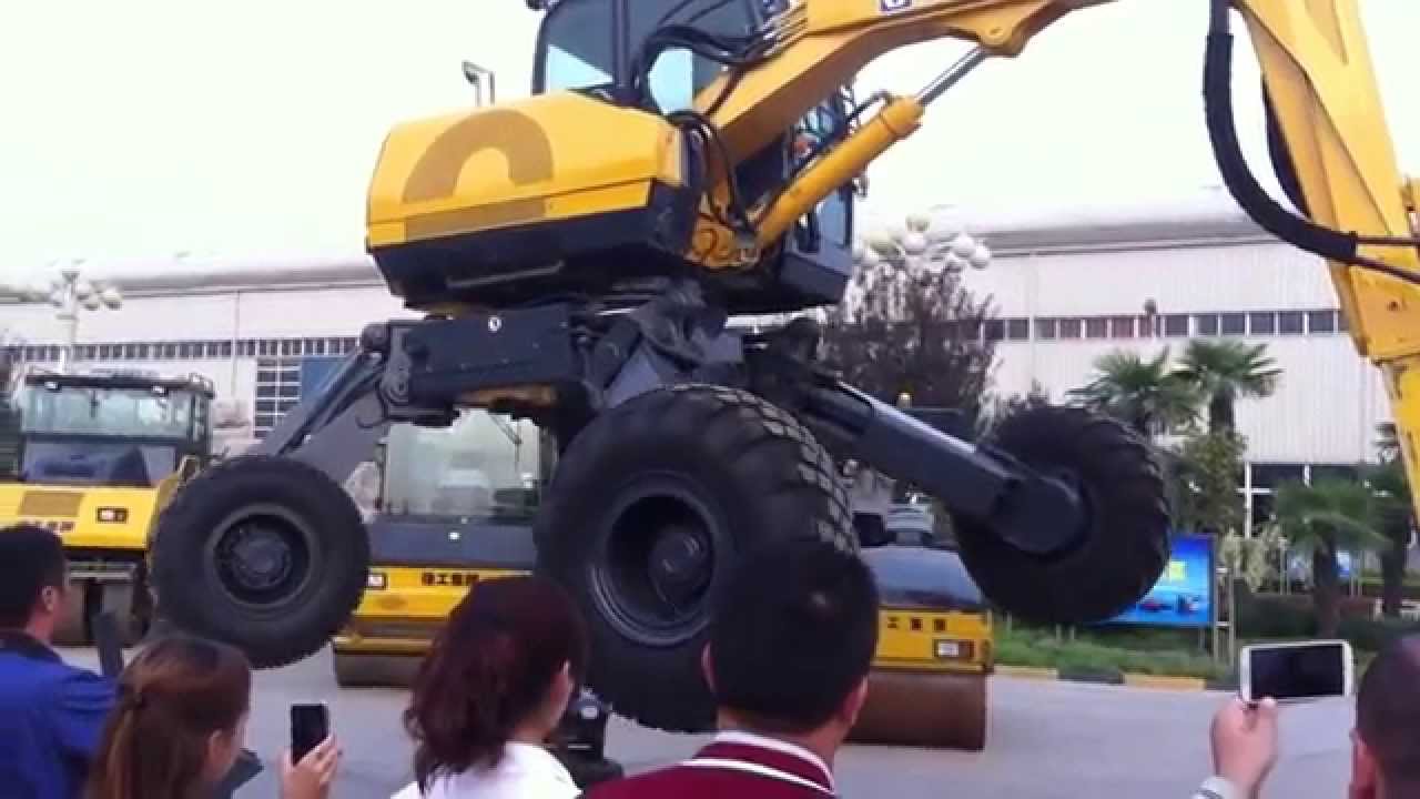 Колесный экскаватор такое вытворяет! XCMG ET110