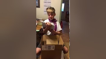 Unboxing Hammer and Chisel with a Special Guest!