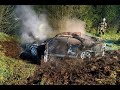 PKW löst Flächenbrand in Plettenberg aus