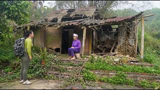 The girl helped the elderly woman transform her dilapidated house into a warm and cozy home.