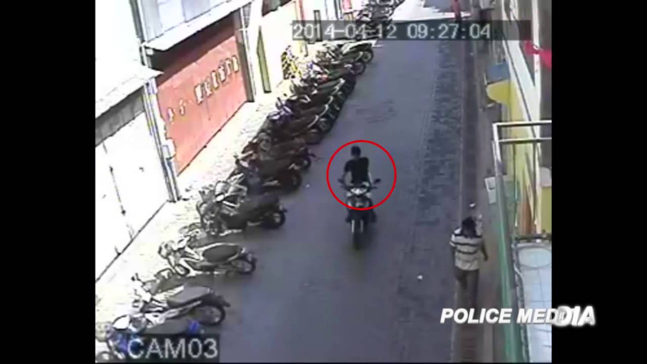 Police on lookout for suspect in case of armed robbery - YouTube